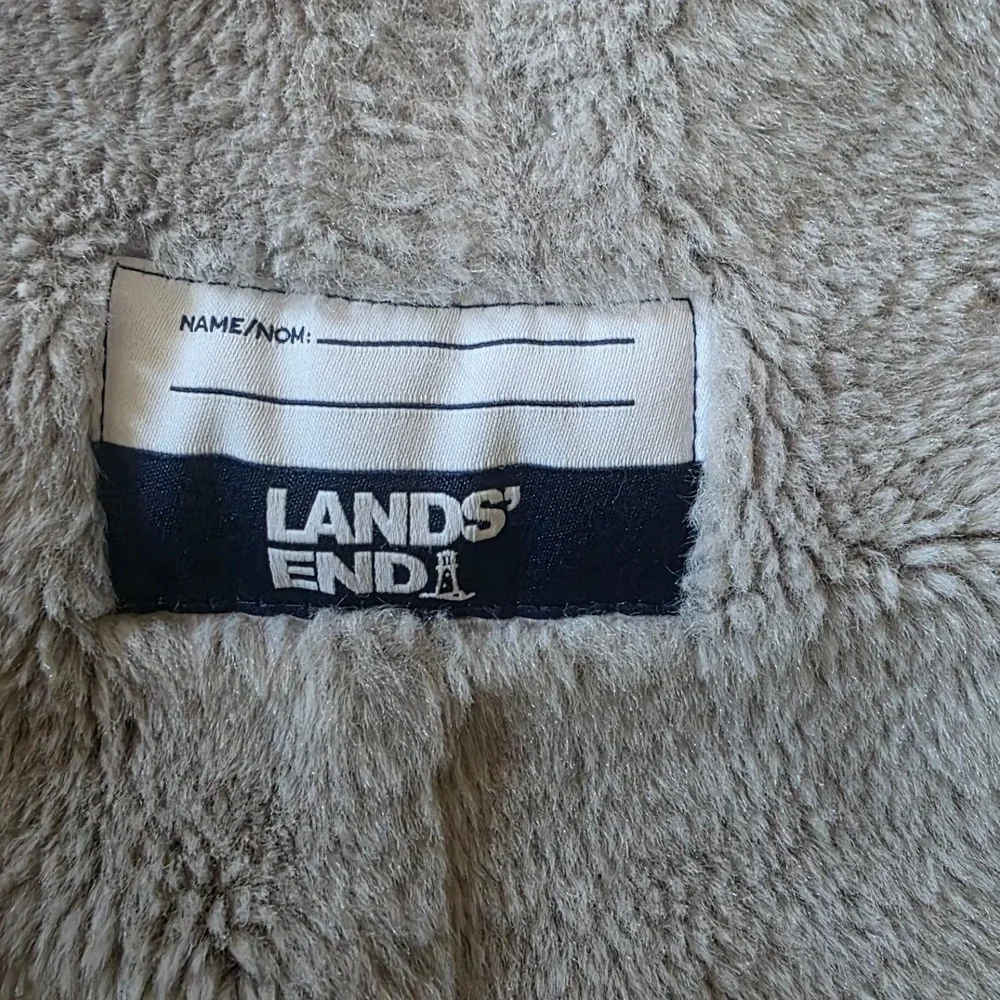 Lands End Girls Black Puffer Parka Sherpa Lined Hood Winter Coat Size M 8
